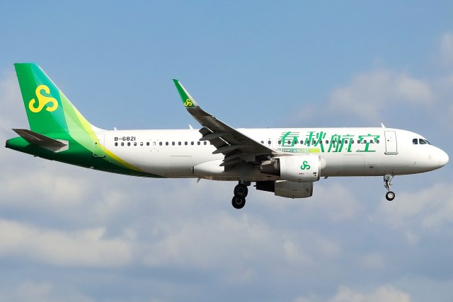 春秋航空 A320-214