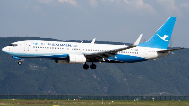 厦门航空 B737-86N(WL)