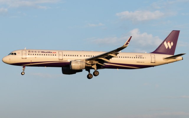 西部航空 A321-211(SL)