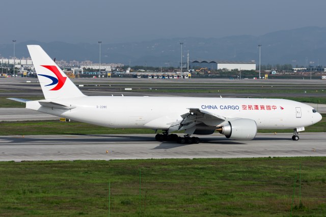 中国货运航空 B777-F