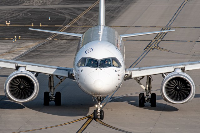 中国东方航空 COMAC C919-100STD