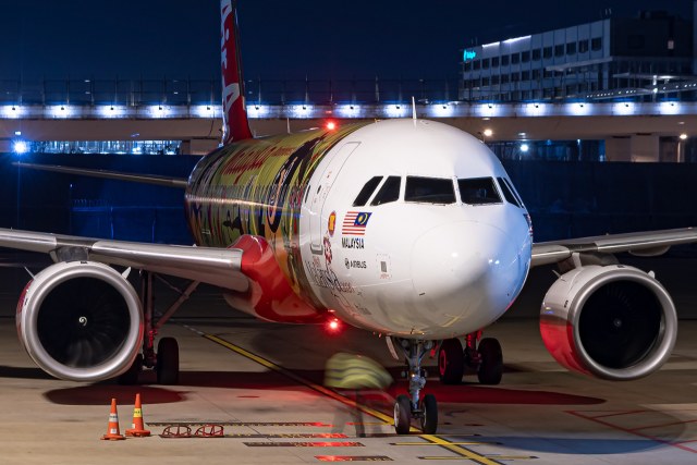 AirAsia Airbus A320-251N