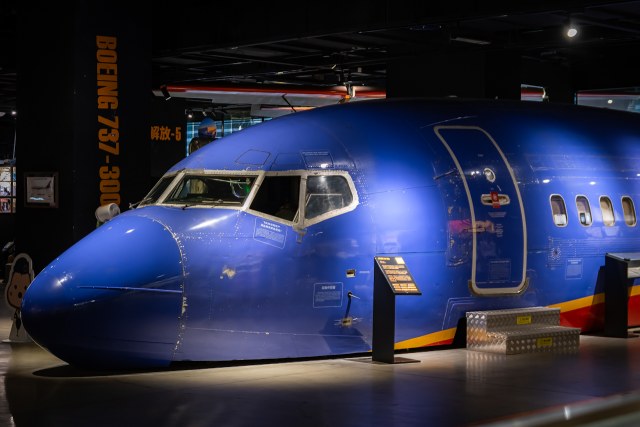 Southwest Airlines Boeing 737-3L9