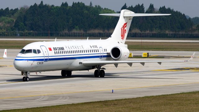 中国国际航空 ARJ21-700
