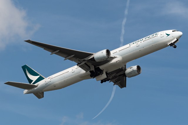 国泰航空 Boeing 777-367