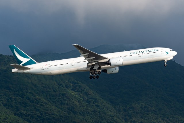 国泰航空 Boeing 777-367