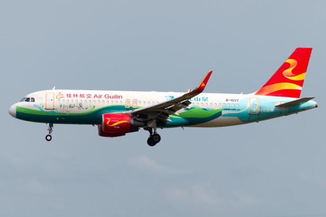 桂林航空 A320-214(SL)