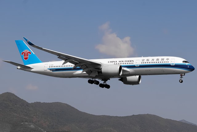 中国南方航空 A350-941