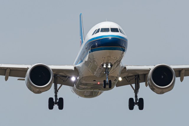 中国南方航空 Airbus A320-251N