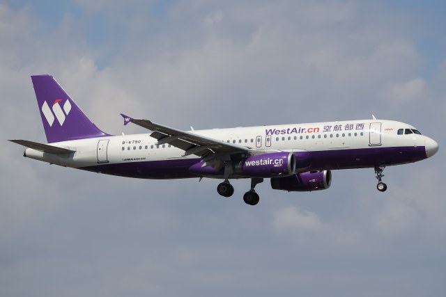 西部航空 Airbus A320-232