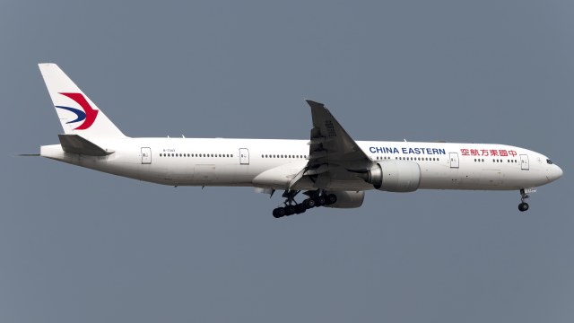 中国东方航空 Boeing 777-39P（ER）