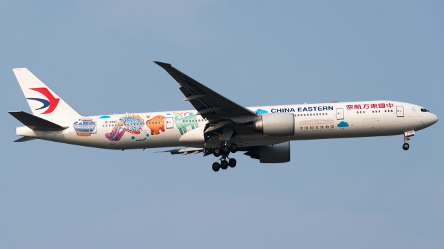 中国东方航空 Boeing 777-39P（ER）