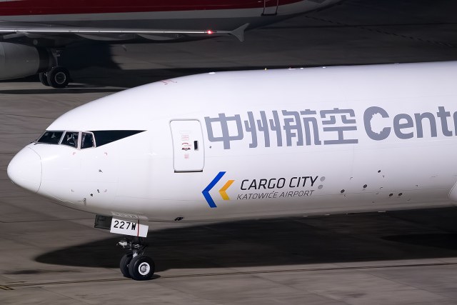 Central Airlines [China] Boeing 777-F1H