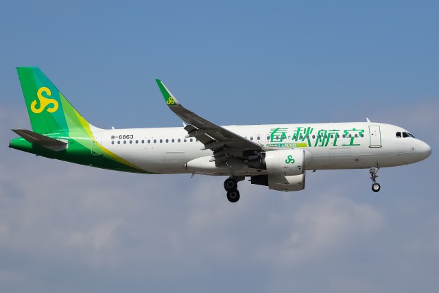 春秋航空 Airbus A320-214