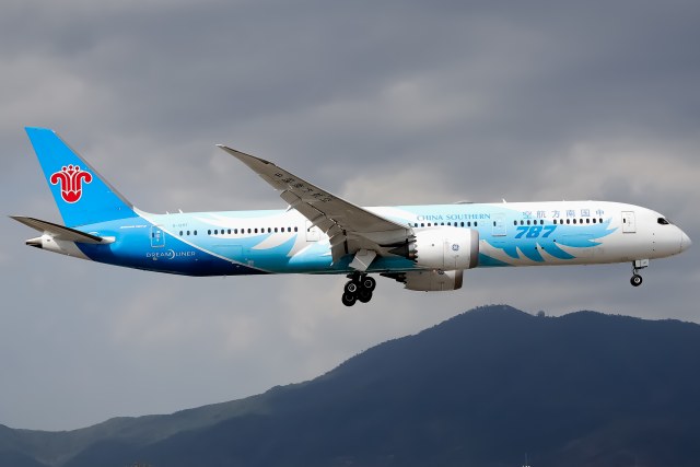 中国南方航空 B787-9