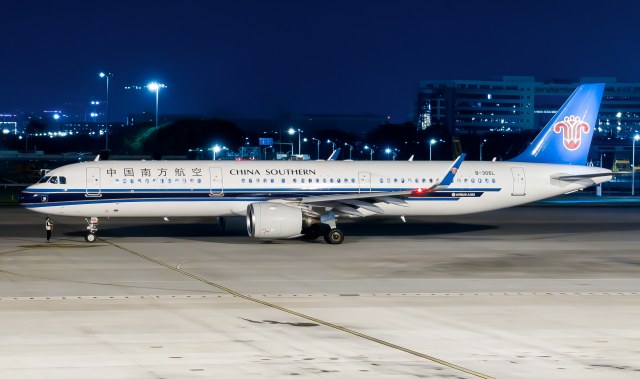中国南方航空 A321-271N