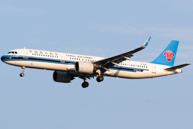 中国南方航空 A321-271N