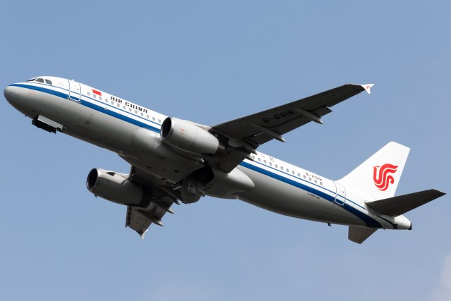 中国国际航空 A320-232