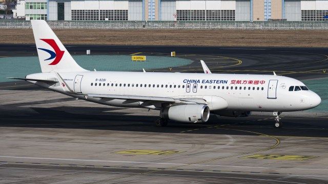 中国东方航空 A320-232(SL)