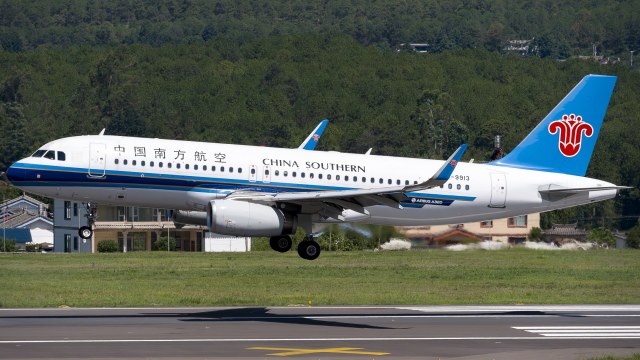 中国南方航空 A320-232