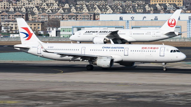 中国东方航空 A321-211(SL)