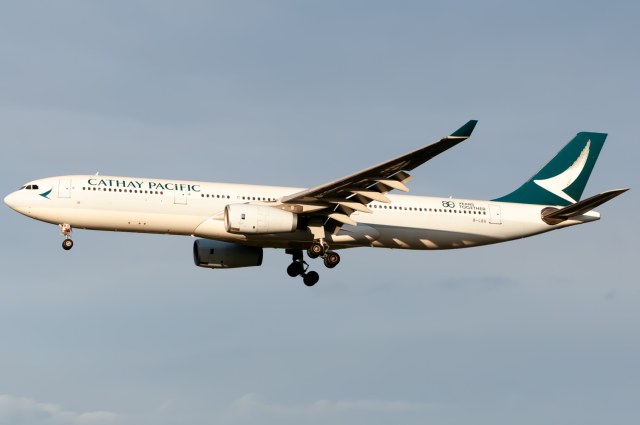 国泰航空/国泰港龙航空/国泰航空 A330-343X