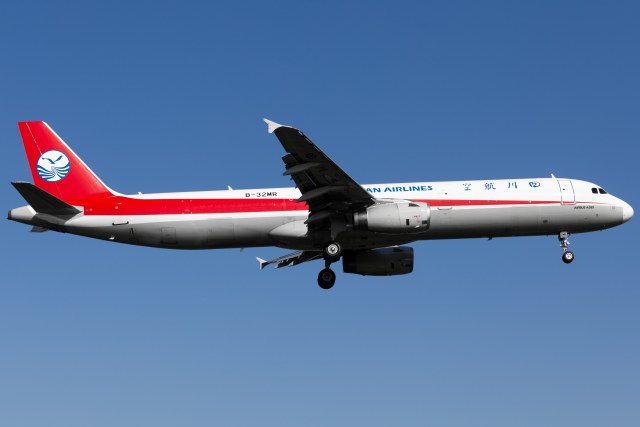 四川航空 A321-231(PCF)