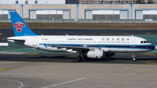 中国南方航空 A320-232