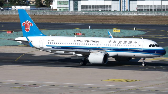 中国南方航空 A320-251N