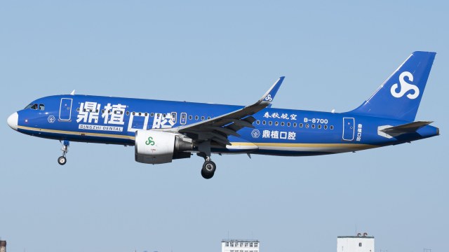 春秋航空 Airbus A320-214