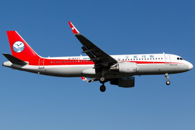 四川航空 A320-214(SL)
