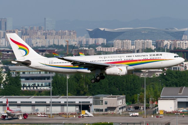 西藏航空 A330-243
