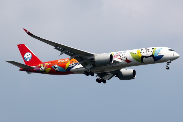 四川航空 Airbus350-941