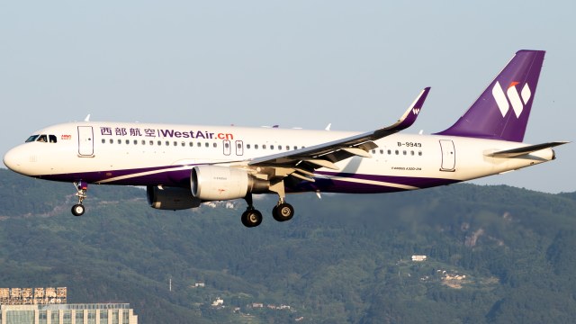 西部航空 A320-214/SL
