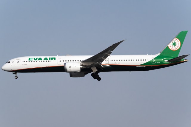 EVA Air Boeing 787-10 Dreamliner