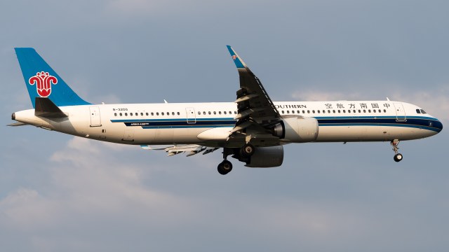 中国南方航空 A321-253NX