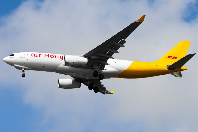 香港华民航空 A330-243F