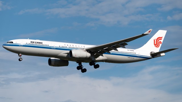 中国国际航空 A330-343E