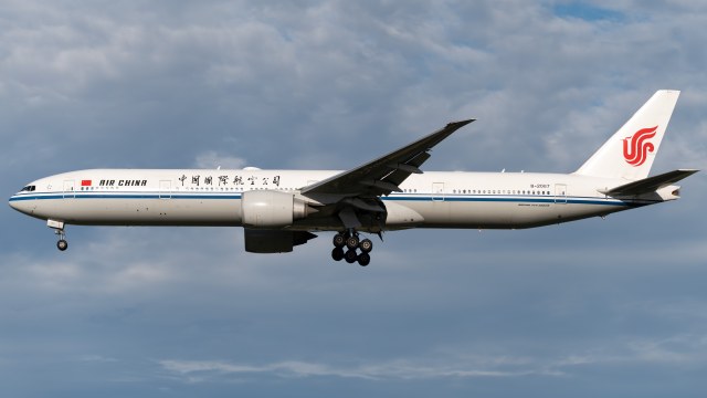 中国国际航空 Boeing 777-39LER