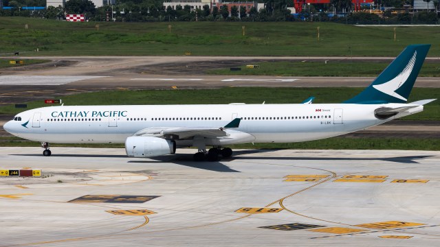 国泰航空 A330-343
