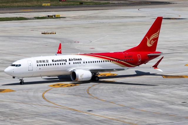 昆明航空 B737-8 MAX