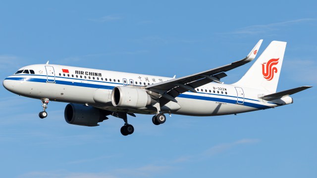 中国国际航空 A320-251N