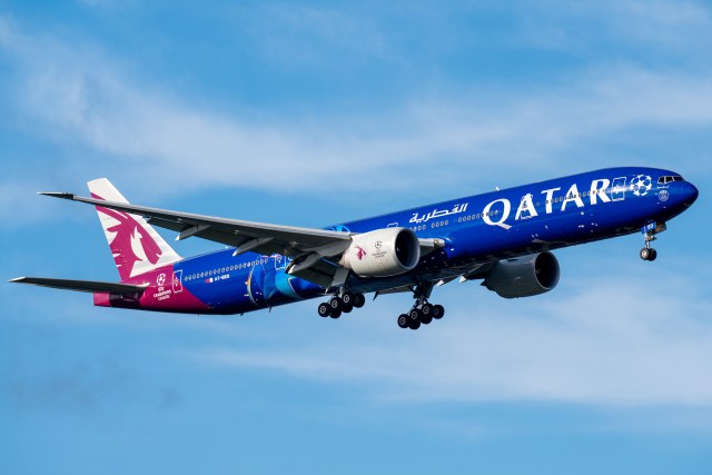 Qatar Airways Boeing 777-3DZER