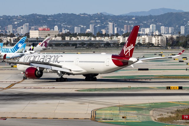 维珍航空 A350-1041