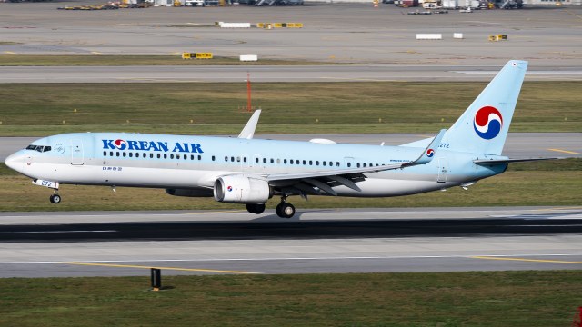 大韩航空 B737-900ER(WL)