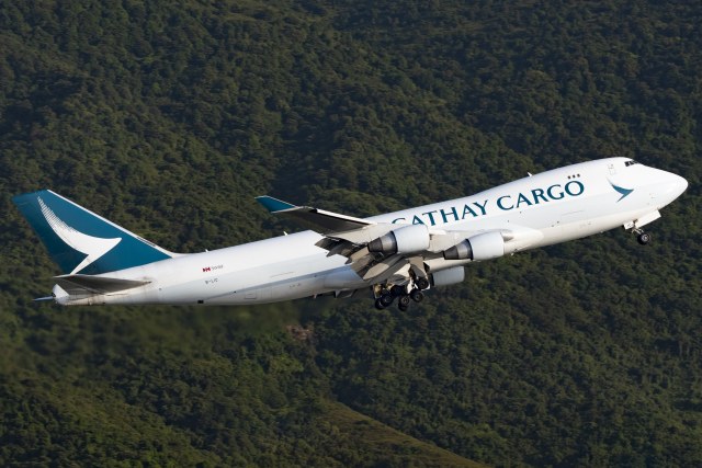 国泰航空 Boeing 747-467ERF