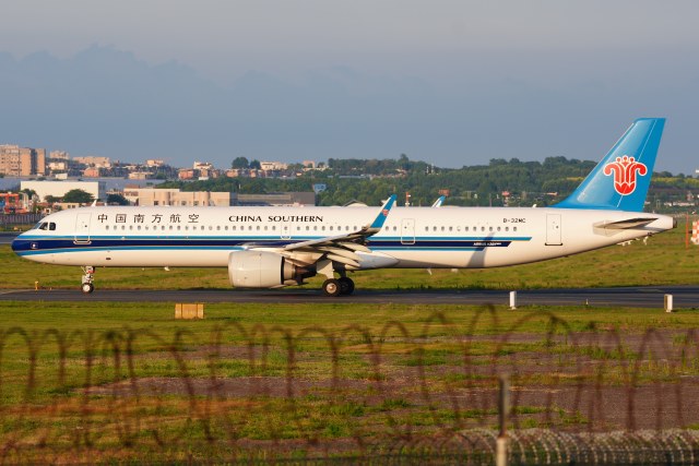 中国南方航空 A321-251NX