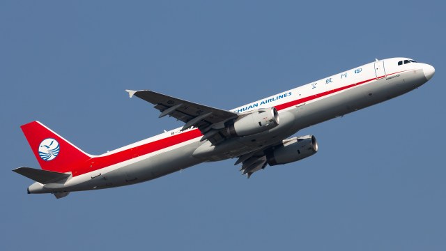 四川航空 A321-231(PCF)