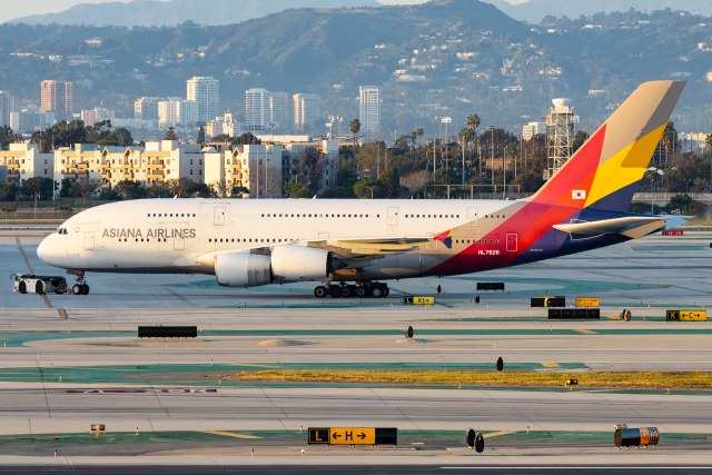 韩亚航空 A380-841